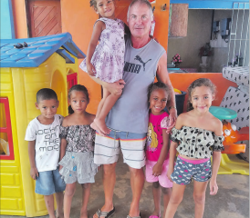 Hilfe für Brasilien: Seit 1992 engagiert sich Hans Haller aus Meisterschwanden mit seiner Stiftung für die Armen im Nordosten Brasiliens in den Bereichen Kinderhilfe, Umwelt und Familienplanung. (Bild: zVg.)