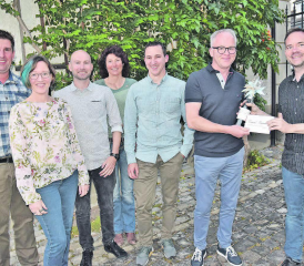 Der Vorstand des HGVS in neuer Zusammensetzung: Adrian Meier, Katja Struck, Ian Hunziker, Patricia Bolliger, Thomas Hunziker und Daniel Brunner, verabschiedet von Guido Würsch (v.l.n.r.). (Bilder: aw.)