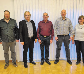 Der Gemeinderat Schlossrued ab Januar 2019 (v.l.): Gemeinderat Markus Bolliger, Gemeindeammann Martin Goldenberger, Vizeammann Gotthold Müller, Gemeinderat André Windisch und die neu gewählte Gemeinderätin Monika Hugentobler. (Bild: zVg.)