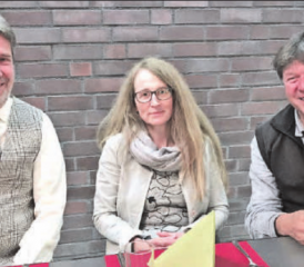 Organisationskomitee «Dankeschönanlass»: (v.l.) Pfarrer Daniel Hintermann, Anita Morgenthaler (Kirchengutsverwalterin/Sekretariat) und Kirchenpfleger Urs Rauber. (Bild: zVg.)