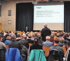 Reges Interesse: Über 200 Personen erschienen zur Informationsveranstaltung. (Bilder: Melanie Köchli)