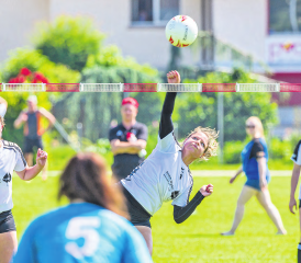 Frauen des STV Oberentfelden-Amsteg: Die nötige Konstanz fehlte, um am Champions Cup die Topteams Europas zu schlagen. (Bild: fba.)
