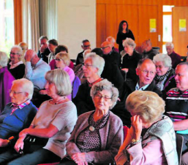 Das grosse Interesse an der Entstehungsgeschichte führte dazu, dass die Bestuhlung kurzerhand erweitert werden musste. (Bilder: Janine Flückiger)