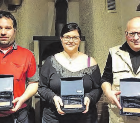 Die neuen Ehrenmitglieder des Schützenvereins Oberkulm: (v.li.) Patrick Speck, Nadja Hunziker und Ruedi Weber. (Bild: zVg.)