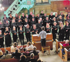 Von A bis Z gelungen: Das klangvolle und immergrüne Jahreskonzert von The Tune Ups erfreute das zahlreiche Publikum. (Bilder: Roland Marti)