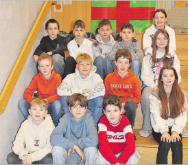 Aufregend und lehrreich: Die 5./6. Klasse aus Birrwil hat an «SRF Kids News spezial» mitgearbeitet. Mit Begeisterung sprechen sie über ihre erste journalistische Erfahrung. (Bild: Graziella Jämsä)