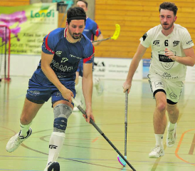Lok Reinach, hier mit Pascal Richner, war im Heimspiel gegen Grünenmatt meist einen Schritt voraus. (Bild: Roland Jaus)