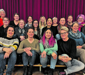 Ein Team mit einer grossen Aufgabe: Sie wollen ein Kursangebot für die spannendsten Sommerferien überhaupt auf die Beine stellen. (Bild: zVg.)