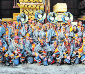 «Wir suchen dich!» Wer Erfahrung am Schlagzeug mitbringt oder den Rhythmus einfach im Blut hat, ist bei den Schnägge Schränzer Rinech herzlich willkommen. (Bilder: zVg.)