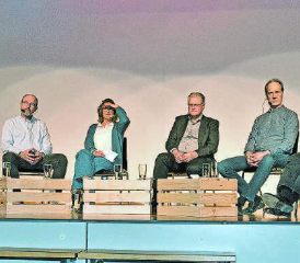 Die Podiumsdiskussion mit regionalen Unternehmern unter der Federführung von Susanne Hochuli (Bildmitte) brachte es auf den Punkt, links Prof. Dr. Sonia Isabelle Seneviratne. (Bilder: aw.)