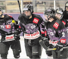 Erfolgreiche SCR-Frauen: Chelsea Bräm, in der Bildmitte, erzielte das erste Tor der Reinacherinnen gegen Bomo. (Bild: fotojaus.ch)