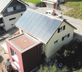 Eine schöne, kompakte In-Dach-Anlage. (Bild zVg.)