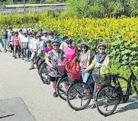 19 Frauen per Flyer auf Reisen: Die Mitglieder des FTV Staffelbach erwischten einen sonnigen Tag. (Bild: zVg.)