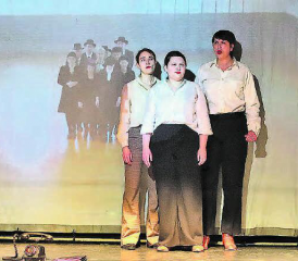 Aufgrund grosser Nachfrage wird die Eigenproduktion des TaB-Ensembles «Schilten» nochmals mit fünf Aufführungen ins Programm aufgenommen. (Bild: WB-Archiv.)