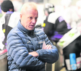 Thomas «Sigi» Siegwart steht aus Überzeugung an der Reinacher Bande: «Beim SC Reinach habe ich sowohl als Spieler wie auch als Trainer schöne Erfolge gefeiert». (Bild: rc.)