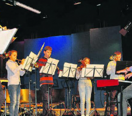 Das Bläserensemble zeigte sich höchst talentiert. (Bild: hh)