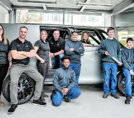 Das Team der Garage Gloor AG freut sich auf die Zukunft. (Bilder: zVg.)