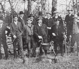 Auf der Bampf 1929: Die Naturfreunde posieren für den Fotografen. (Bilder: zVg.)