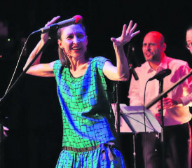 «Sugar and the Josephines» im TaB − Theater am Bahnhof: Das Publikum liess sich von der Musik mitreissen.