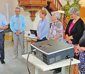 Kirchgemeindeversammlung in Menziken; Die Kirchenpflege mit Präsident Arnold Schori (l.) und Pfarrer Mario Gaiser (2.v.l.): Nicht anwesend: Yvonne Fischer. (Bild: zVg.)