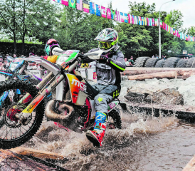 Ganzes Können gefordert: Prolog in der Innenstadt. (Bilder: zVg.)