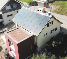 Eine schöne, kompakte In-Dach-Anlage.
(Bild zVg.)