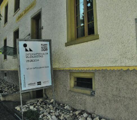 Auch nach Schmiedrued fährt der Bus: Das Weberei- und Heimatmuseum zeigt seine neue Jahresausstellung. (Bidl: st.)