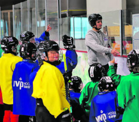 Wichtige Verstärkung im Nachwuchsbereich: Marian Oravec kümmert sich als Cheftrainer um die jungen Löwen. (Bild: Karin Avolio)