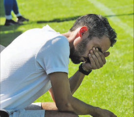 Gontenschwils Trainer Vojan Cvijanovic muss sich etwas einfallen lassen, um sein Team zurück auf die Erfolgsspur zu bringen. (Bild: Roland Jaus)