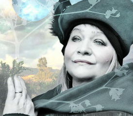 Dodo Hug, «Grande Dame» der musikalischen Kleinkunst, beehrt das Forum.