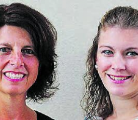 Präsidentinnenwechsel bei Volley Seetal: Sibylle Ramseier (l.) übergab das Amt an Janina Kästli. (Bild: zVg.)