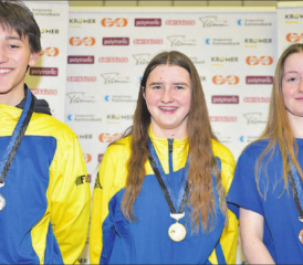 Muhens Gewehrnachwuchs: In der Stufe 3 gingen Gold an Ayleen Schweizer (Mitte), Silber an Felix Frey und Bronze an die Buchserin Jenny Heiz.