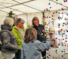 Das Mobile mit Filzkugeln war ein besonderer Hingucker.