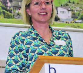 Bei diesem Abschluss kann sie strahlen: Suzanne Marclay-Merz führte souverän durch den Nachmittag.