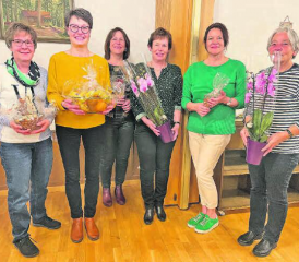 Geschenke für ihre Verdienste: (v.l.) Elisabeth Wiederkehr, Manuela Ackermann, Ruth Frey, Käthi Hunziker, Pia Haller, Margrit Schenzle. (Bild: zVg.)