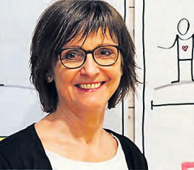 Monika Graf von der Suchtprävention Aargau führte die Eltern kompetent und sympathisch durch die wichtigsten Themen des Alltags mit Schulkindern. (Bild: zVg.)