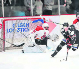 Aus den wenigen Chancen zu wenig gemacht: Daniel Müller versucht mit einer Drehung an Bellenz-Hüter Christophe Dux vorbei zu kommen.