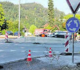 Fast fertig: Die Baustelle am Kreisel «Herberge» verschwindet. (Bild: rc.)