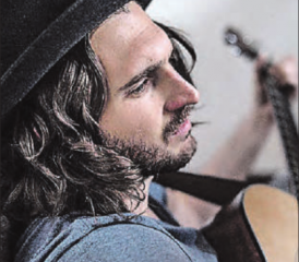 Ramon Clau tritt mit seiner Band am Freitag, 13. März im Forum Seon auf. (Bild: zVg.)