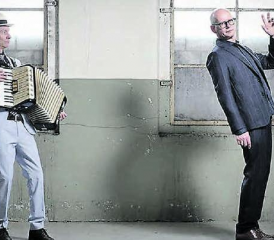 Mit Schertenlaib + Jegerlehner wird am Freitag, 21. August im Forum Seon das Veranstaltungsprogramm wieder aufgenommen. (Bild: zVg.)