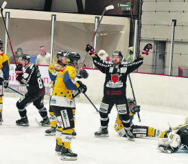 Die Revanche ist geglückt: Die Red Lions holten sich im Spiel gegen den SR Rheinal mit einem 4:3-Sieg – nach Overtime und Shootout» – zwei wichtige Punkte. (Bild: Roland Jaus)