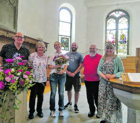 Kirchgemeindeversammlung der Kirche Rued: Beat Gautschi (Kirchenpflege-Präsident), Therese Götschmann, Jacqueline Ritter, Marcel Dätwyler, Heinz Maurer, Pfarrerin Nadine Hassler Bütschi. (Bild: zVg.)