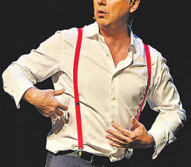 Massimo Rocchi serviert in der Bärenmatte Suhr eine Jubiläumsshow mit vielen Leckerbissen. (Bild: zVg.)