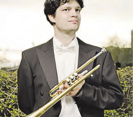 Immanuel Richter, Solo-Trompeter, bereichert das Neujahrskonzert von argovia philharmonic im Saalbau Reinach. (Bild: zVg.)
