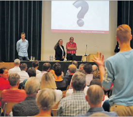 5G-Mobilfunkantenne in Beromünster: Das Vorhaben der Swisscom stiess an einer Infoveranstaltung in der Mehrzweckhalle auf besorgte Bürger. (Bild: spo.)