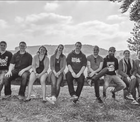 Das 9-köpfige OK, wie es noch bis 2020 Bestand hat (v.l.): Christian Steiner, Marius Aeschbach, Viviane Weber, Sabrina Steiner, Matthias Graf, Severin Stirnemann, Silvan Steiner, Rahel Meier-Schifferle und Fabian Meier. (Bild: zVg.)