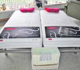 Roviva-Aktion bei Möbel Leu in Beromünster: Sagen Sie Ja zu der mehr als 270-jährigen Bettmacherkunst. (Bild: zVg.)