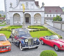 Es ist wieder so weit: Am Pfingstsonntag, 9. Juni, werden in Beromünster die Oldtimer wieder in Reih und Glied stehen. (Archivbild: Te.)