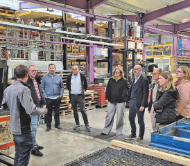 Der Rickenbacher Gemeinderat zu Besuch bei der Blenova AG. (Bilder: zVg.)