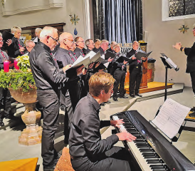 «Friede auf Erden» ist ein Wunsch in vielen Sprachen. (Bild: zVg.)